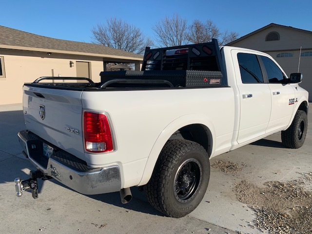 2015 RAM 2500 With Thuren Suspension pic 2