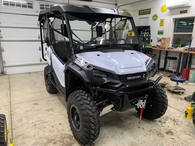 2021 Honda Pioneer 1000 5 pic 3