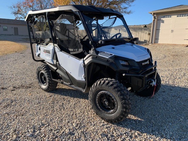 2021 Honda Pioneer 1000 5 pic 6