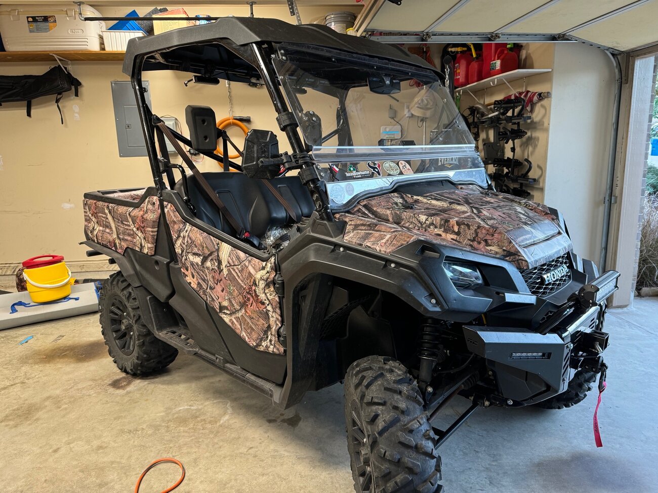 Honda camo wrap