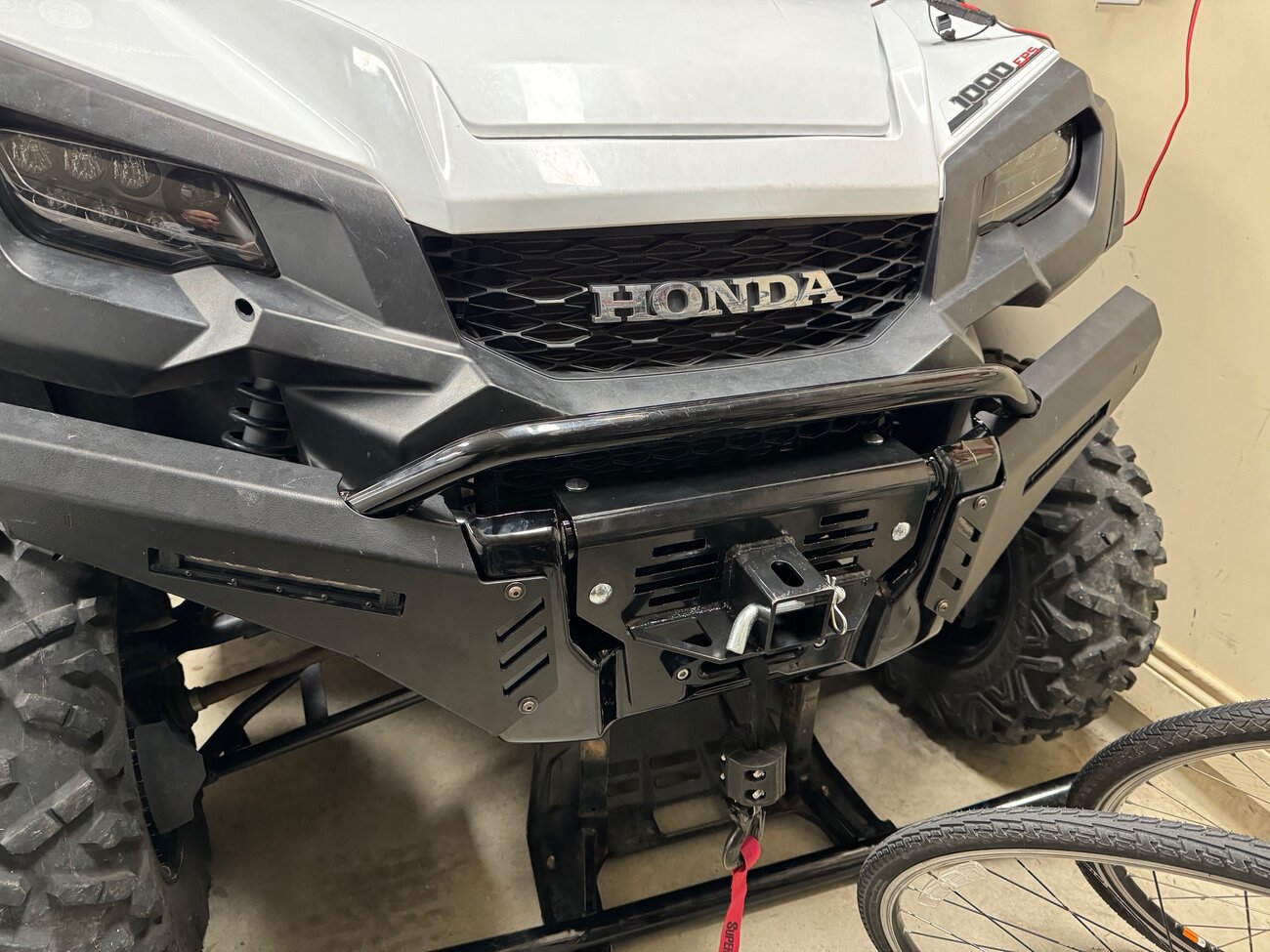 Honda   grill