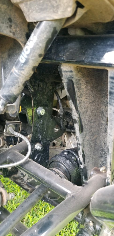 Rear Driver side ball bearings exposed