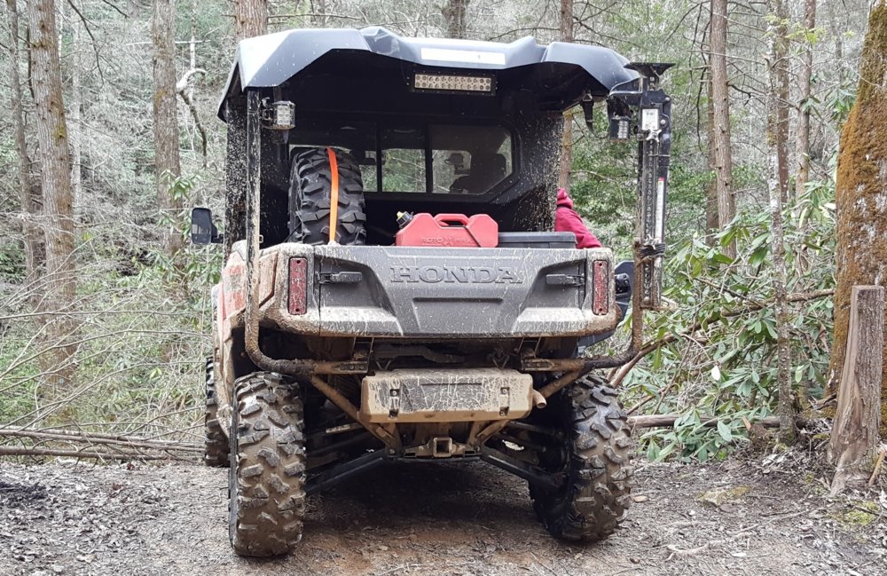 Rear mounting of jack  tire