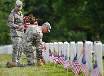 a-MEMORIAL-DAY-WASHINGTON-640x468[1].jpg