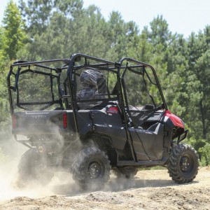 2014-Honda-Pioneer-Action-02