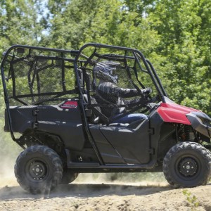 2014-Honda-Pioneer-Action-01