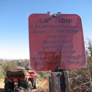 trailsmall sign