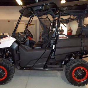 New HR Series Honda Pioneer3