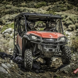 2016_Honda_Pioneer_1000_5_Deluxe