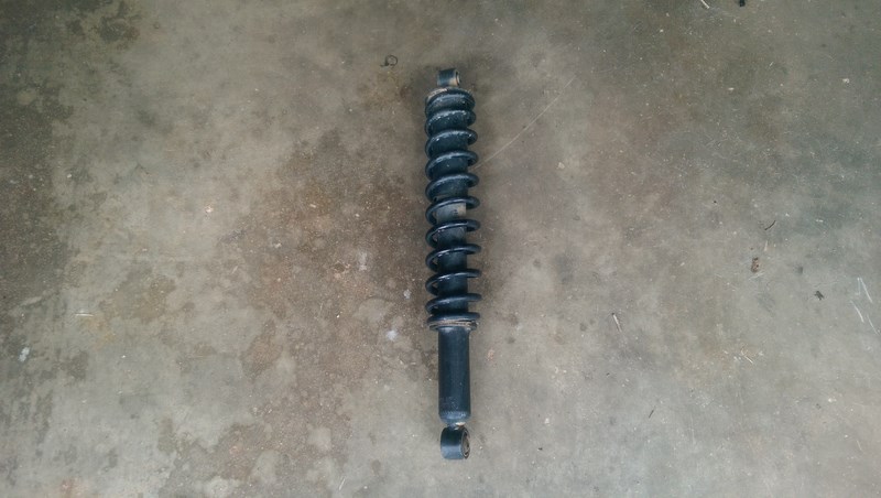 Honda-Pioneer-Shock-Spacer-4